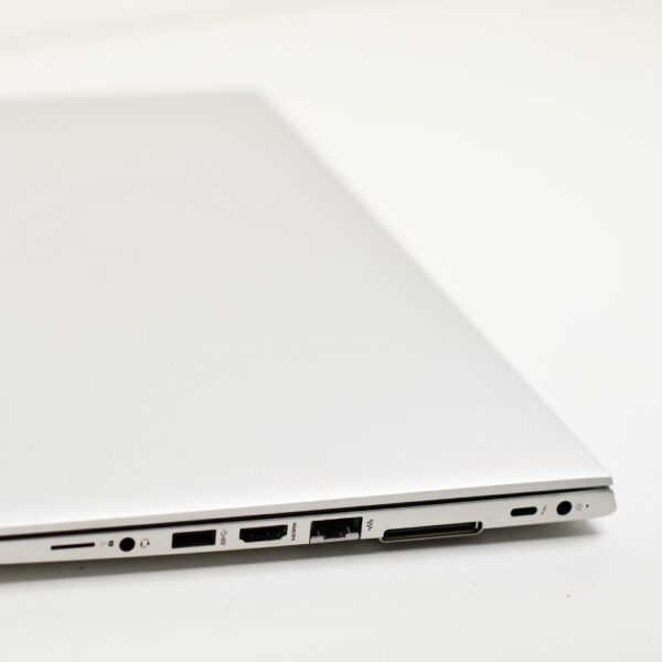 HP EliteBook 850 G5 edestä